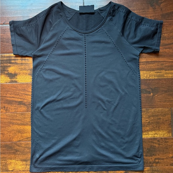 Athleta Foothill Tee - Picture 3 of 4